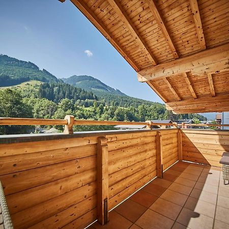 Appartements Haus Alexander Saalbach-Hinterglemm Exterior foto